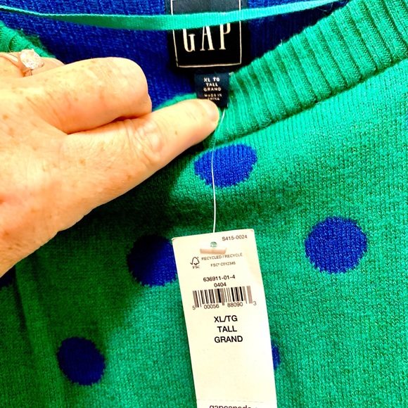 Gap Green Blue Polka Dot Boat Neck Christmas Sweater XL Tall NWT - Picture 2 of 2